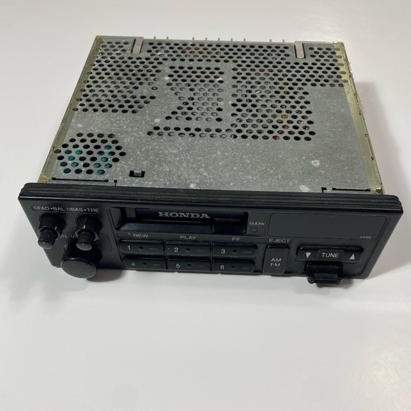 1990-97 Honda Accord AM FM Radio Cassette Player 39100-SM4-A100-M1 OPT Untested - Picture 1 of 4